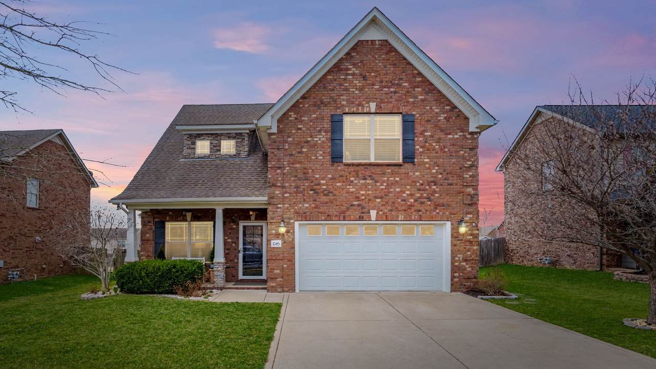 1045 E Sagewood Dr - Photo 1