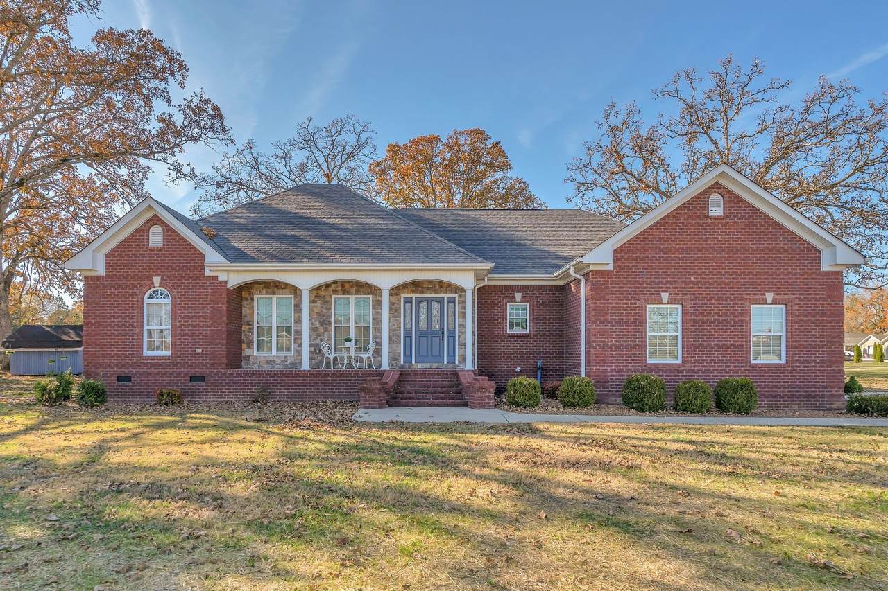 23 Regalwood Dr - Photo 1