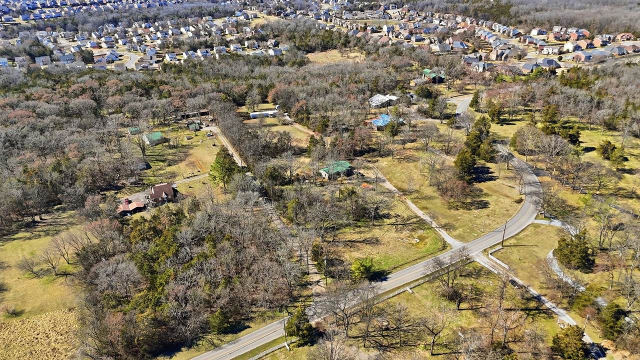 https://bt-photos.global.ssl.fastly.net/nashville/1280_boomver_1_RTC3136847-1.jpg