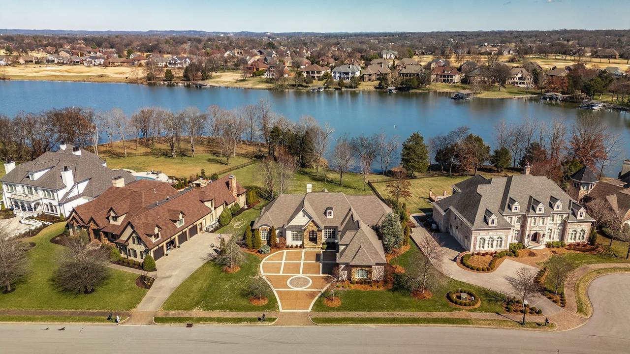 https://bt-photos.global.ssl.fastly.net/nashville/1280_boomver_1_RTC3136956-1.jpg
