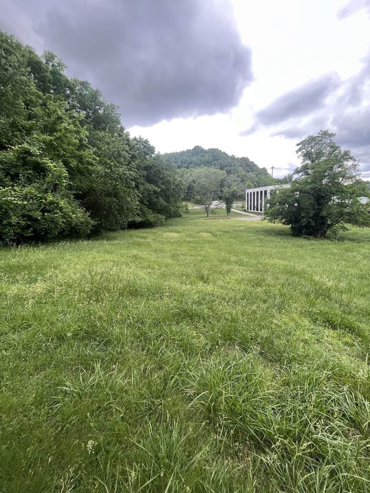 https://bt-photos.global.ssl.fastly.net/nashville/1280_boomver_1_RTC3137070-1.jpg