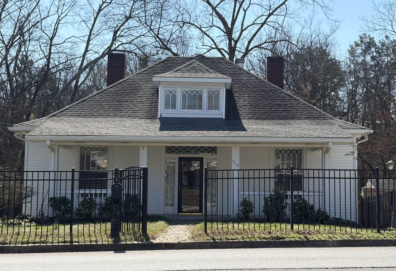 https://bt-photos.global.ssl.fastly.net/nashville/1280_boomver_1_RTC3137139-1.jpg
