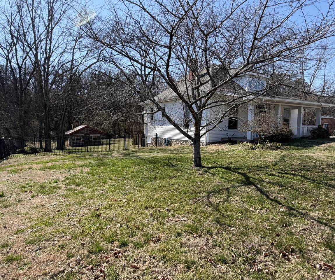 https://bt-photos.global.ssl.fastly.net/nashville/1280_boomver_1_RTC3137139-1.jpg