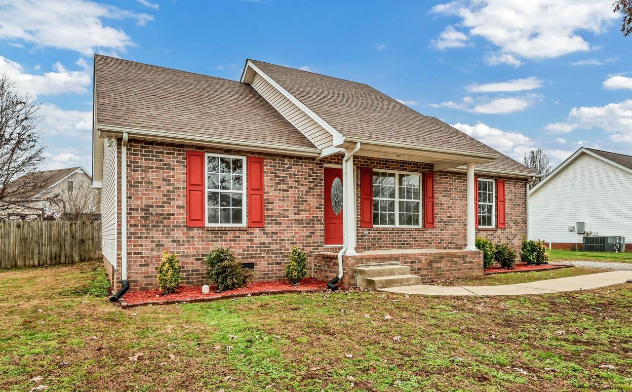 327 N Harris Rd - Photo 1