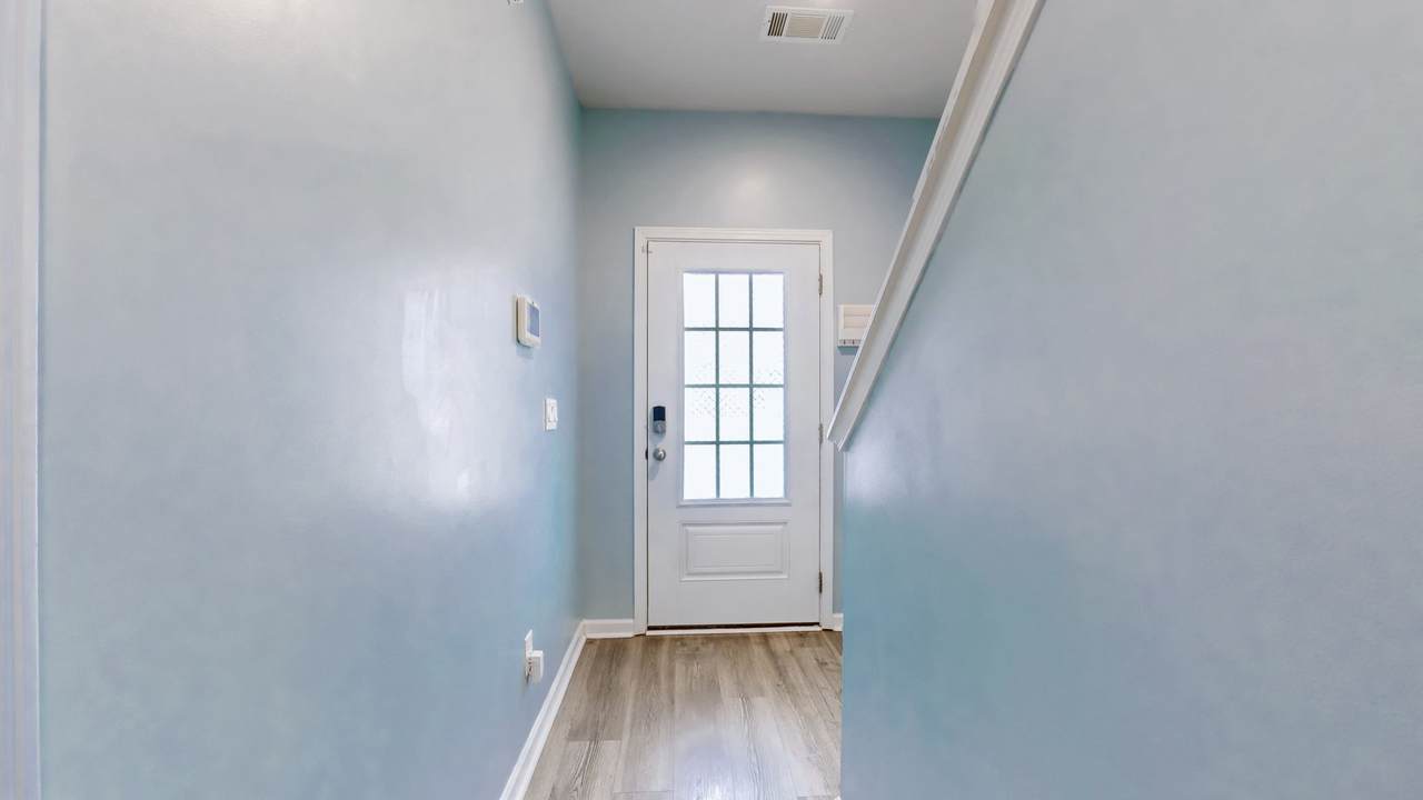 https://bt-photos.global.ssl.fastly.net/nashville/1280_boomver_2_RTC3137548-1.jpg