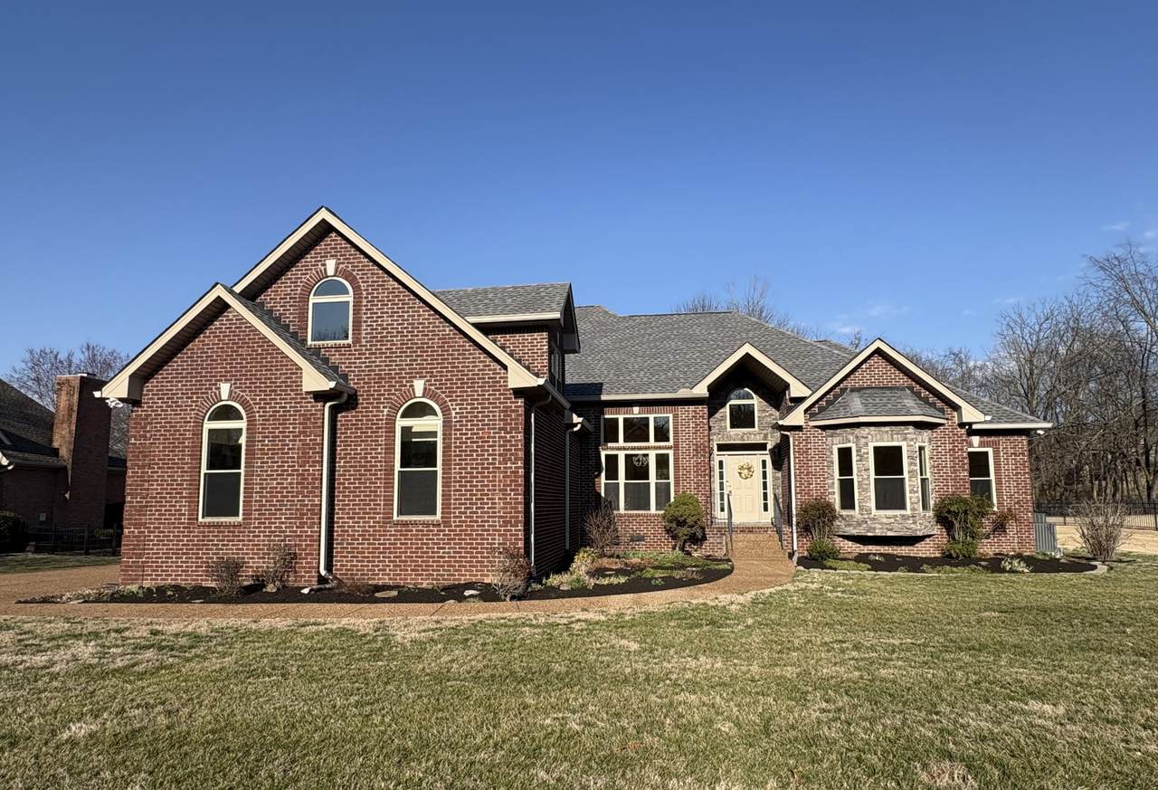 413 Barnes Dr - Photo 1