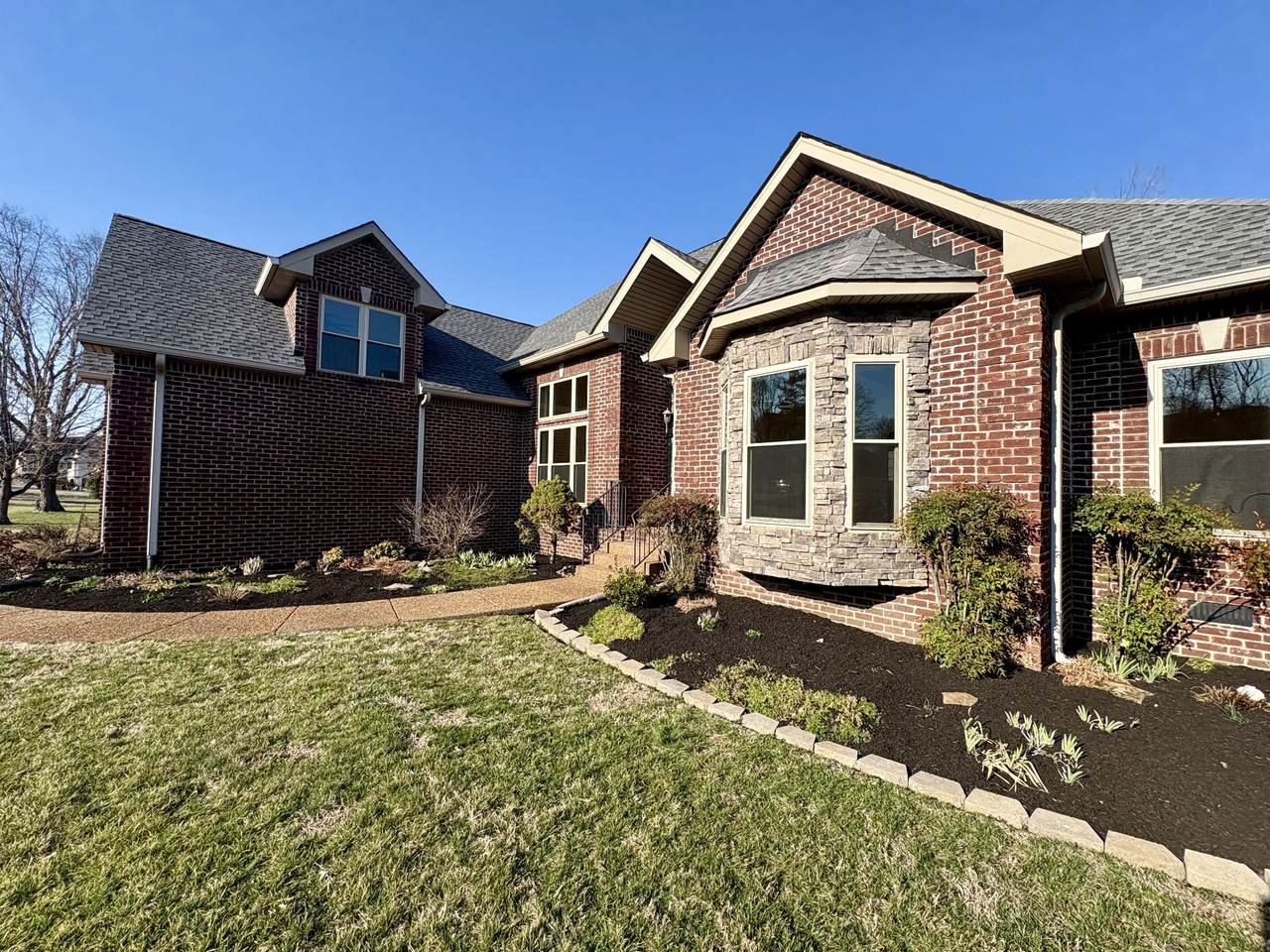https://bt-photos.global.ssl.fastly.net/nashville/1280_boomver_1_RTC3137654-1.jpg