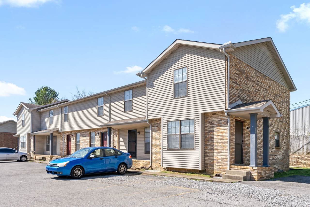 1500 W Knollwood Cir - Photo 1