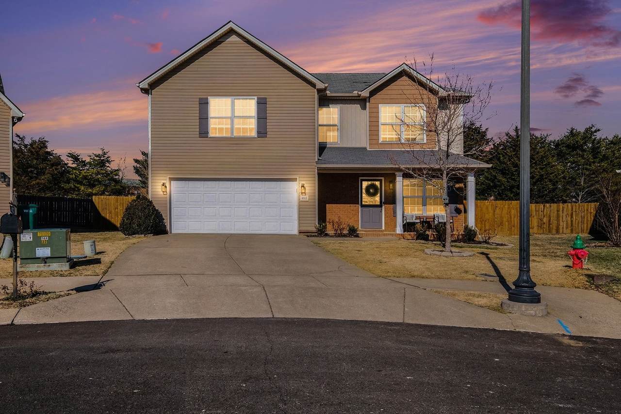 4012 Fox Run - Photo 1