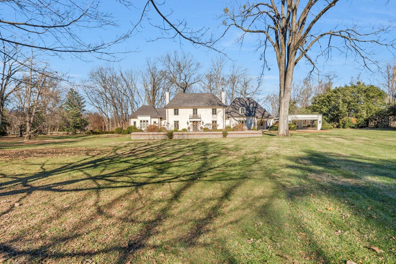 https://bt-photos.global.ssl.fastly.net/nashville/1280_boomver_1_RTC3137994-1.jpg