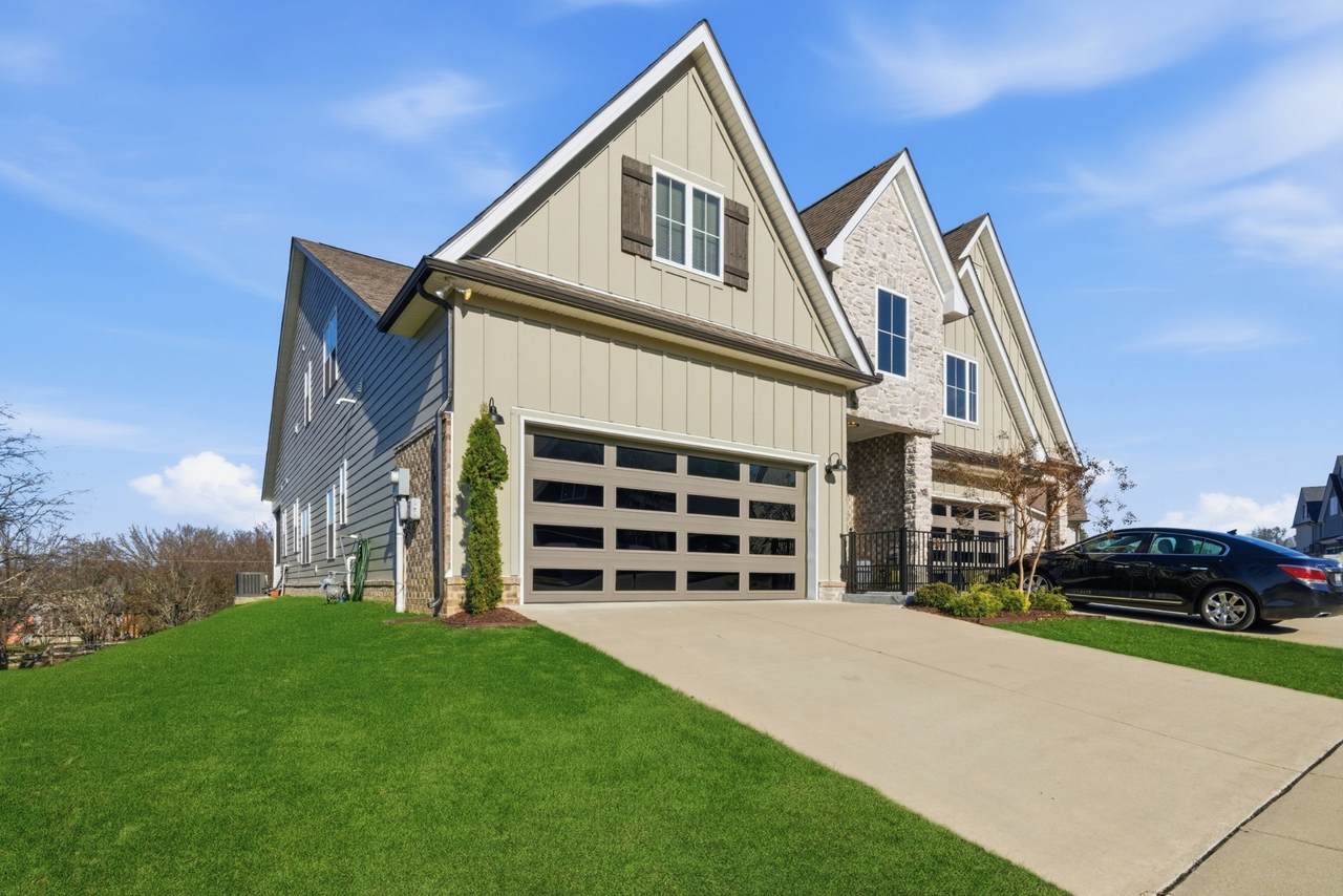 https://bt-photos.global.ssl.fastly.net/nashville/1280_boomver_1_RTC3138028-1.jpg