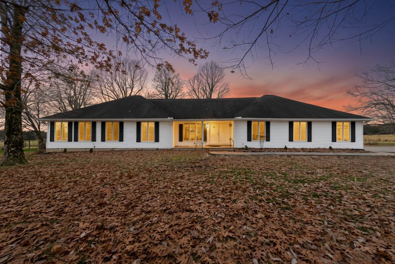 4785 Highway 41A - Photo 1