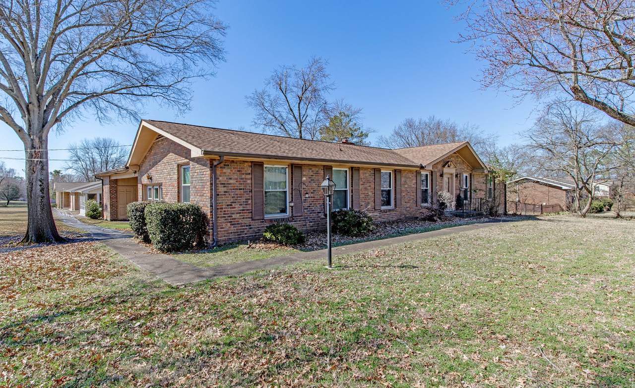 https://bt-photos.global.ssl.fastly.net/nashville/1280_boomver_1_RTC3138151-1.jpg