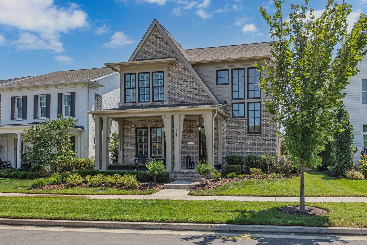 265 Stephens Valley Blvd - Photo 1