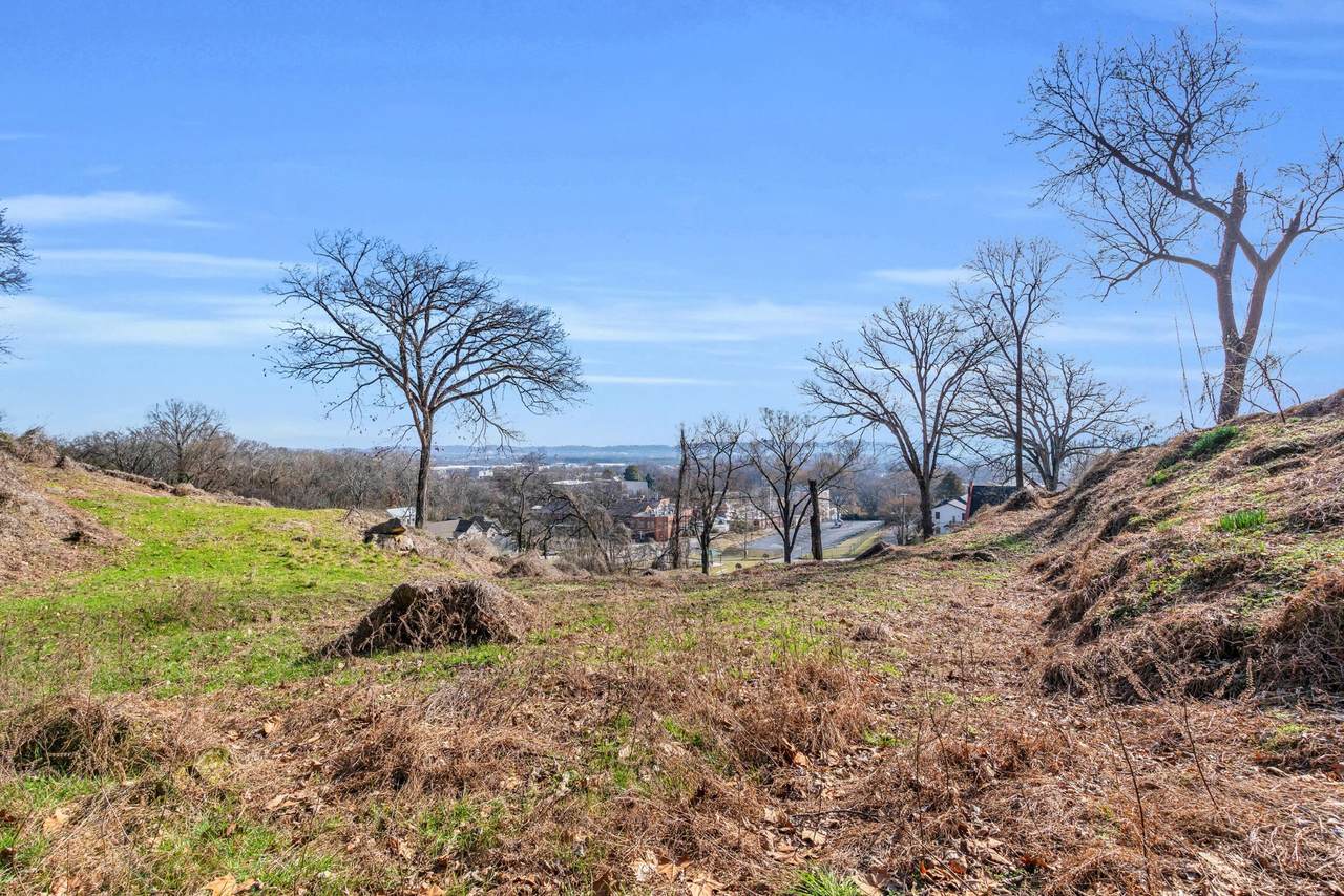 0 W 39th Street - Photo 1