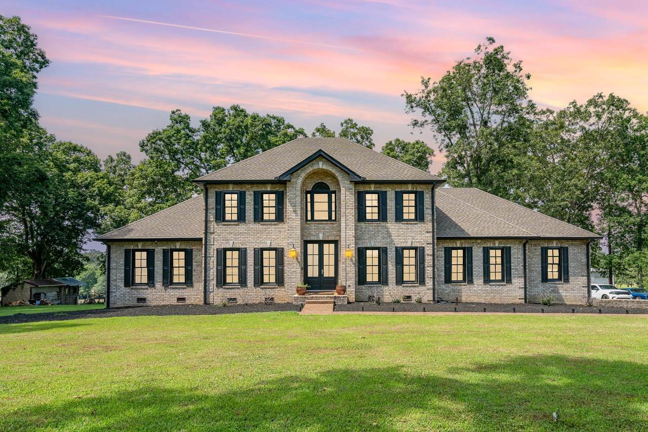 1640 Eno Rd - Photo 1