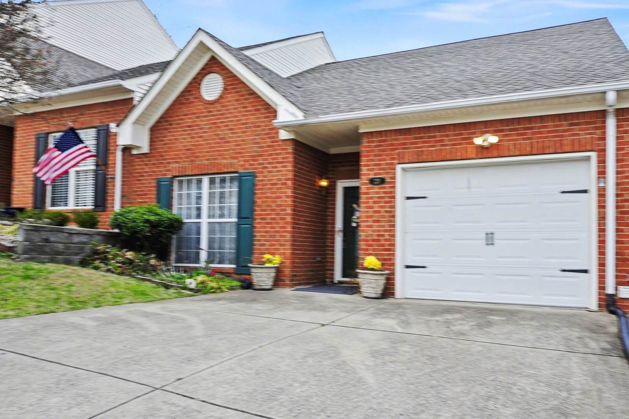 https://bt-photos.global.ssl.fastly.net/nashville/1280_boomver_1_RTC3139042-1.jpg