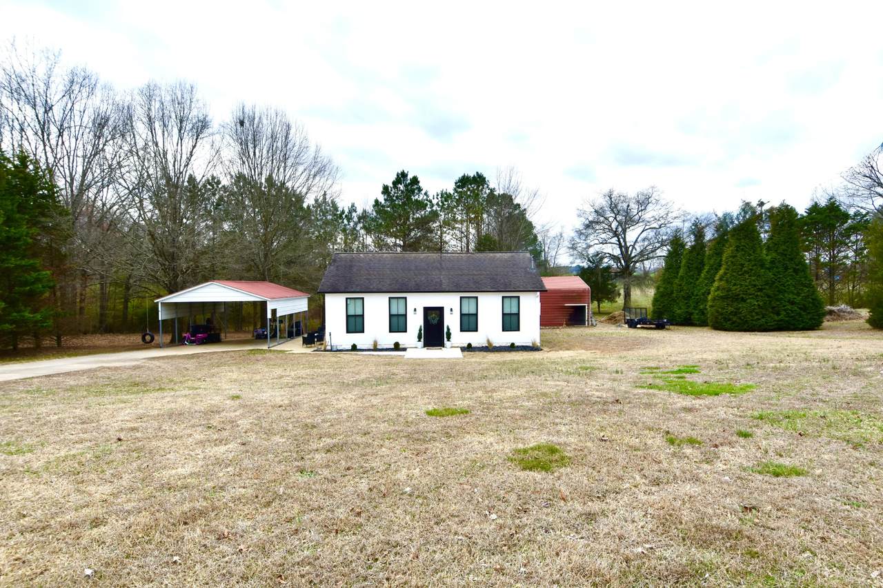 412 Eells St - Photo 1
