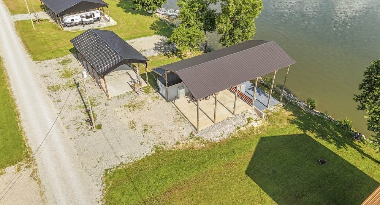 https://bt-photos.global.ssl.fastly.net/nashville/1280_boomver_1_RTC3139221-1.jpg