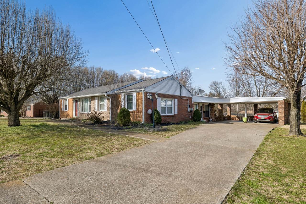 https://bt-photos.global.ssl.fastly.net/nashville/1280_boomver_1_RTC3139249-1.jpg