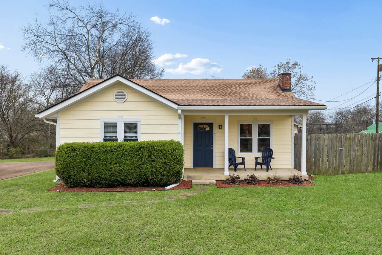 404 Dupont Ave - Photo 1