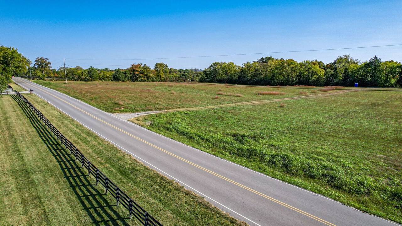 4365 North Chapel Rd - Photo 1
