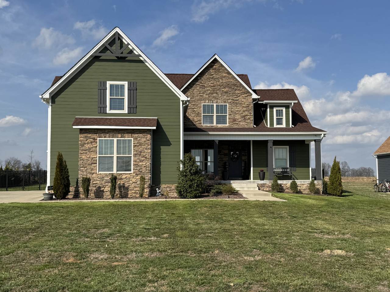529 Clearview Rd - Photo 1