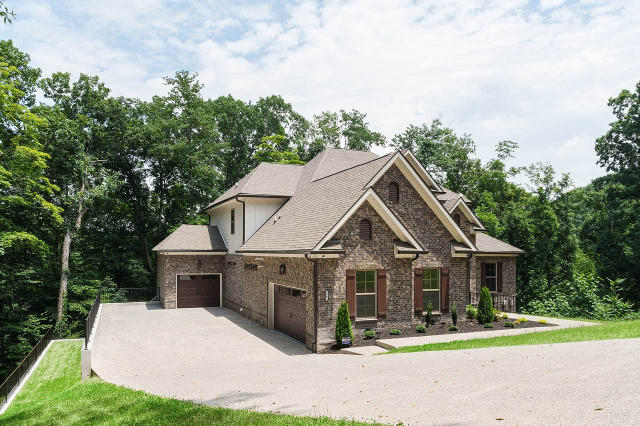 https://bt-photos.global.ssl.fastly.net/nashville/1280_boomver_1_RTC3139637-1.jpg