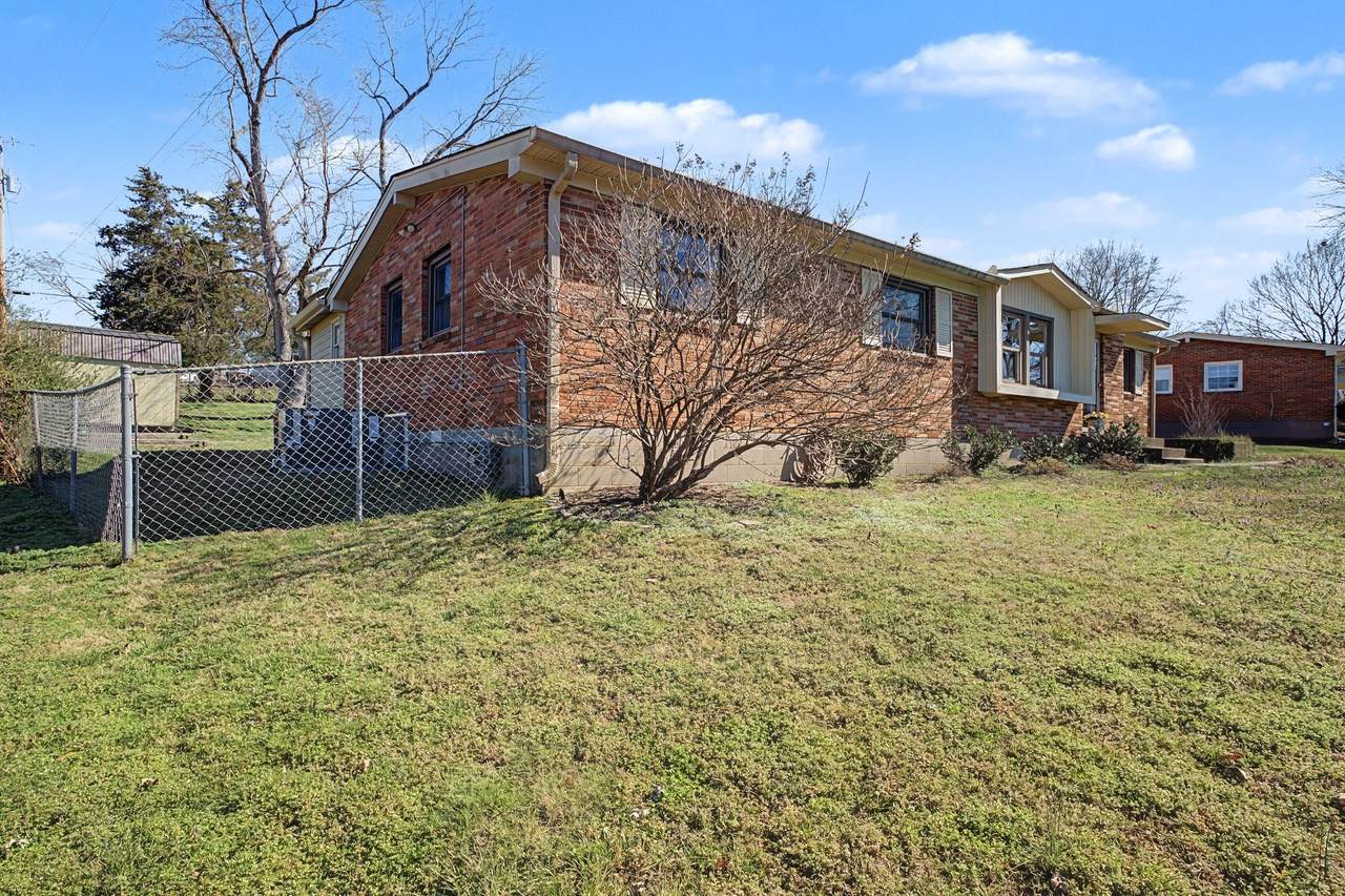 https://bt-photos.global.ssl.fastly.net/nashville/1280_boomver_1_RTC3139761-1.jpg