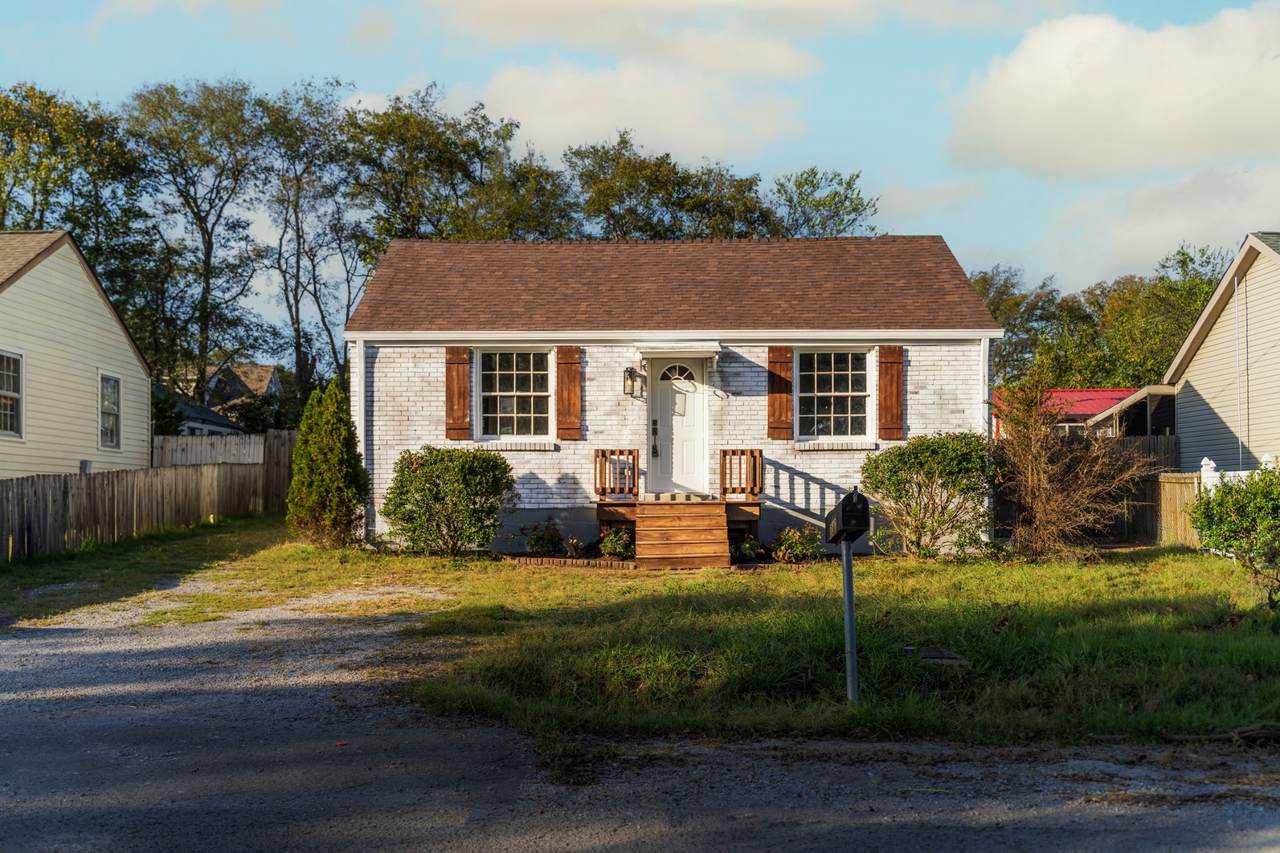 https://bt-photos.global.ssl.fastly.net/nashville/1280_boomver_1_RTC3143215-1.jpg