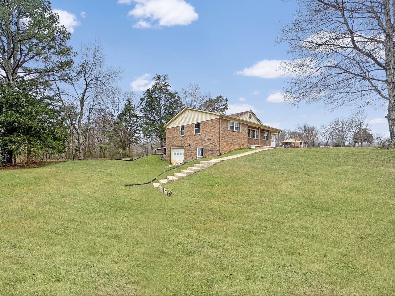 https://bt-photos.global.ssl.fastly.net/nashville/1280_boomver_1_RTC3143382-1.jpg