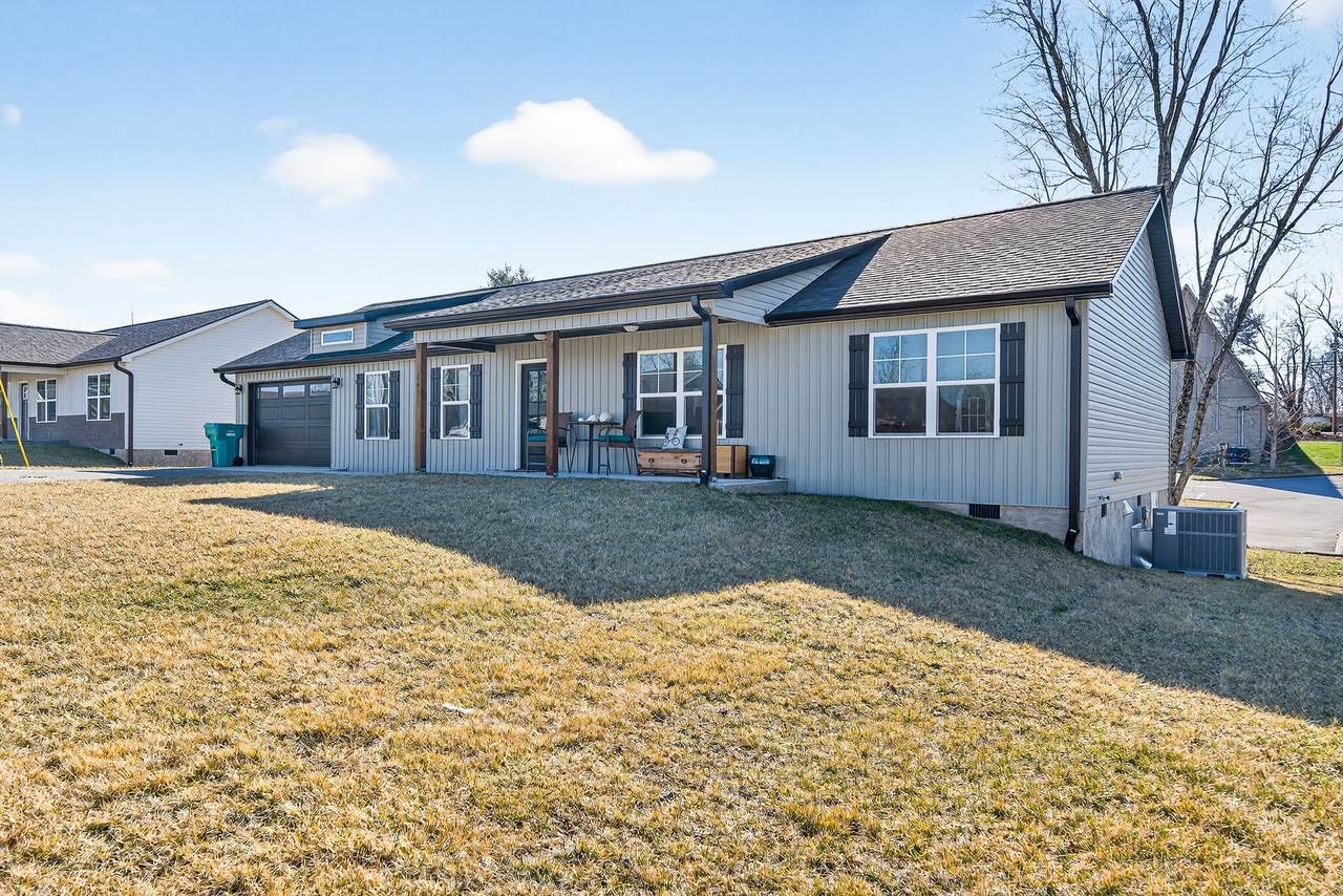 141 Sky View Meadow Dr - Photo 1
