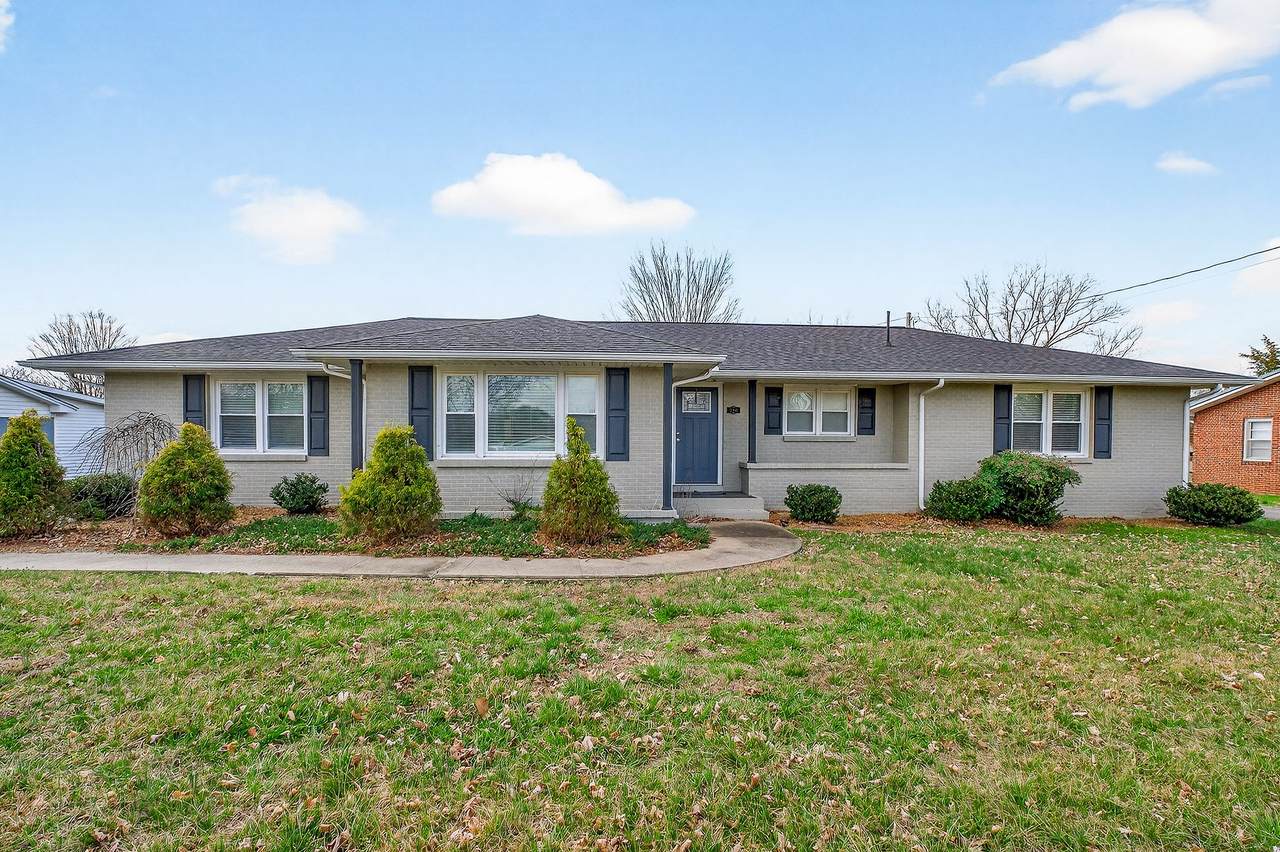 226 Roosevelt Rd - Photo 1