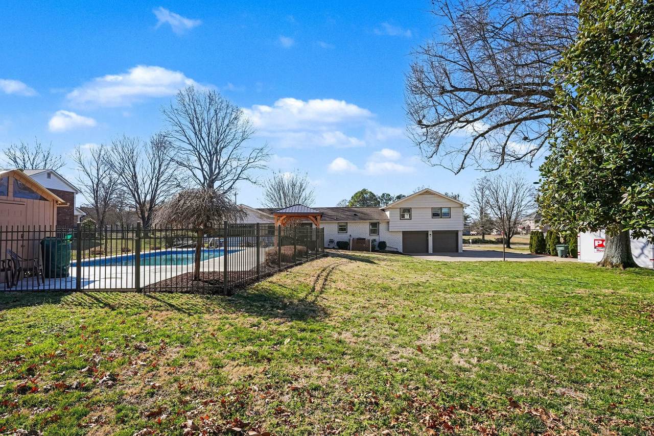 https://bt-photos.global.ssl.fastly.net/nashville/1280_boomver_2_RTC3145317-1.jpg