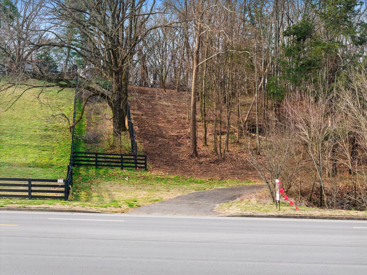4087 Murfreesboro Rd - Photo 1