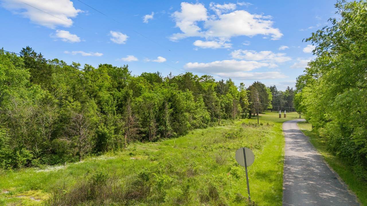 https://bt-photos.global.ssl.fastly.net/nashville/1280_boomver_1_RTC3145455-1.jpg