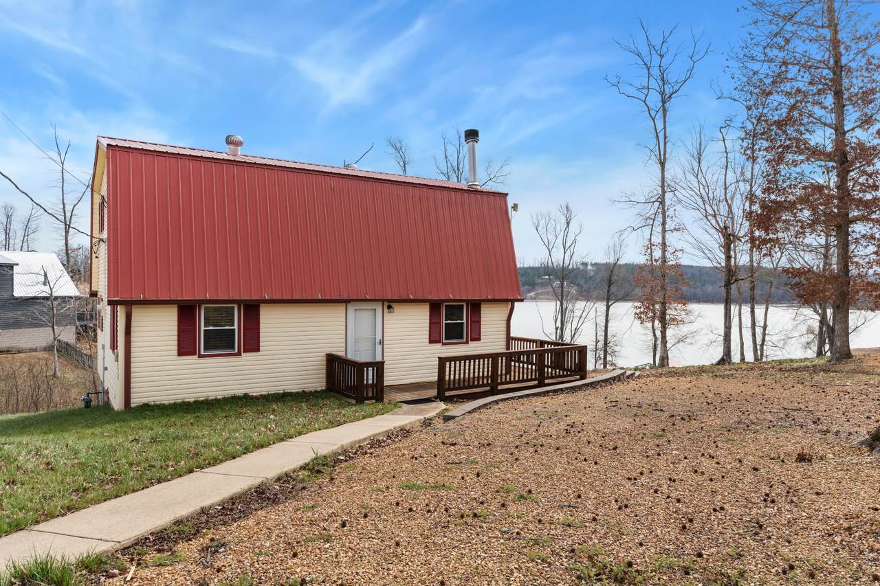 722 Driftwood Dr - Photo 1