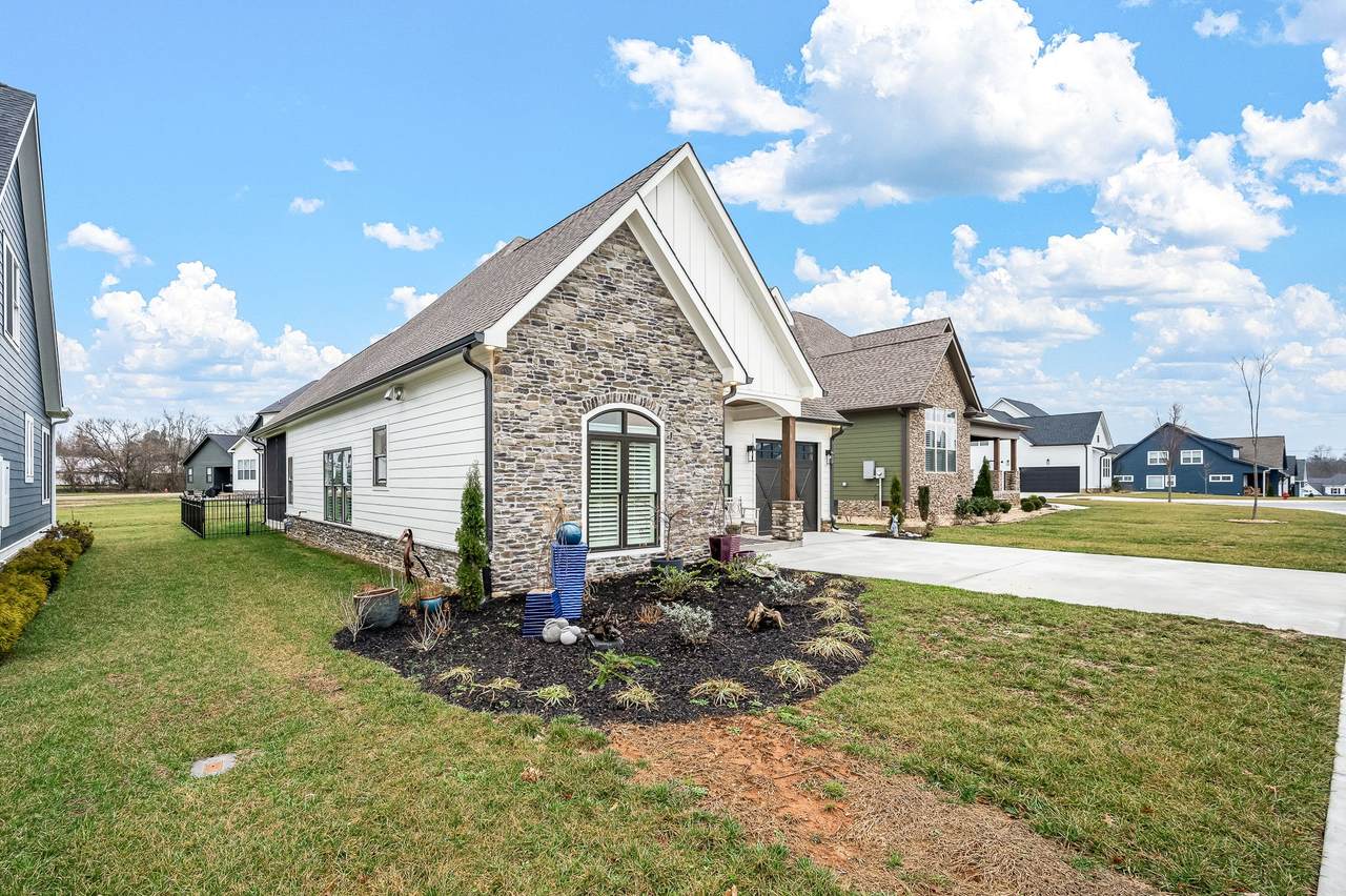 https://bt-photos.global.ssl.fastly.net/nashville/1280_boomver_1_RTC3145575-1.jpg