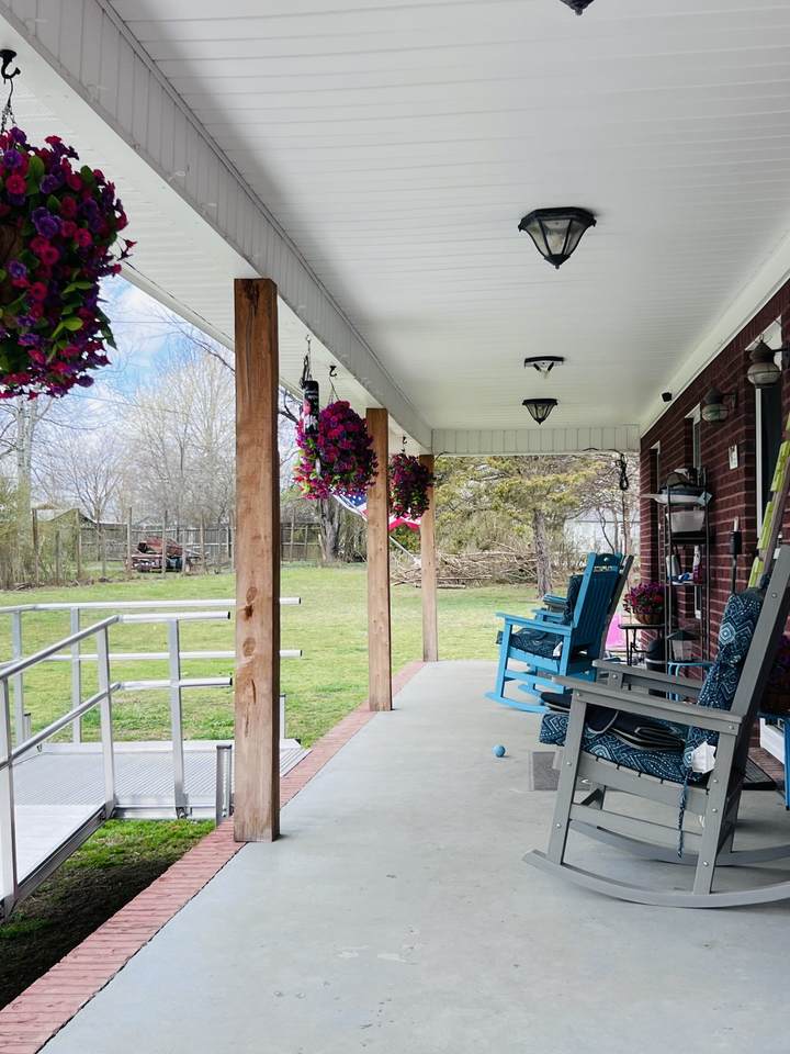 https://bt-photos.global.ssl.fastly.net/nashville/1280_boomver_1_RTC3145602-1.jpg