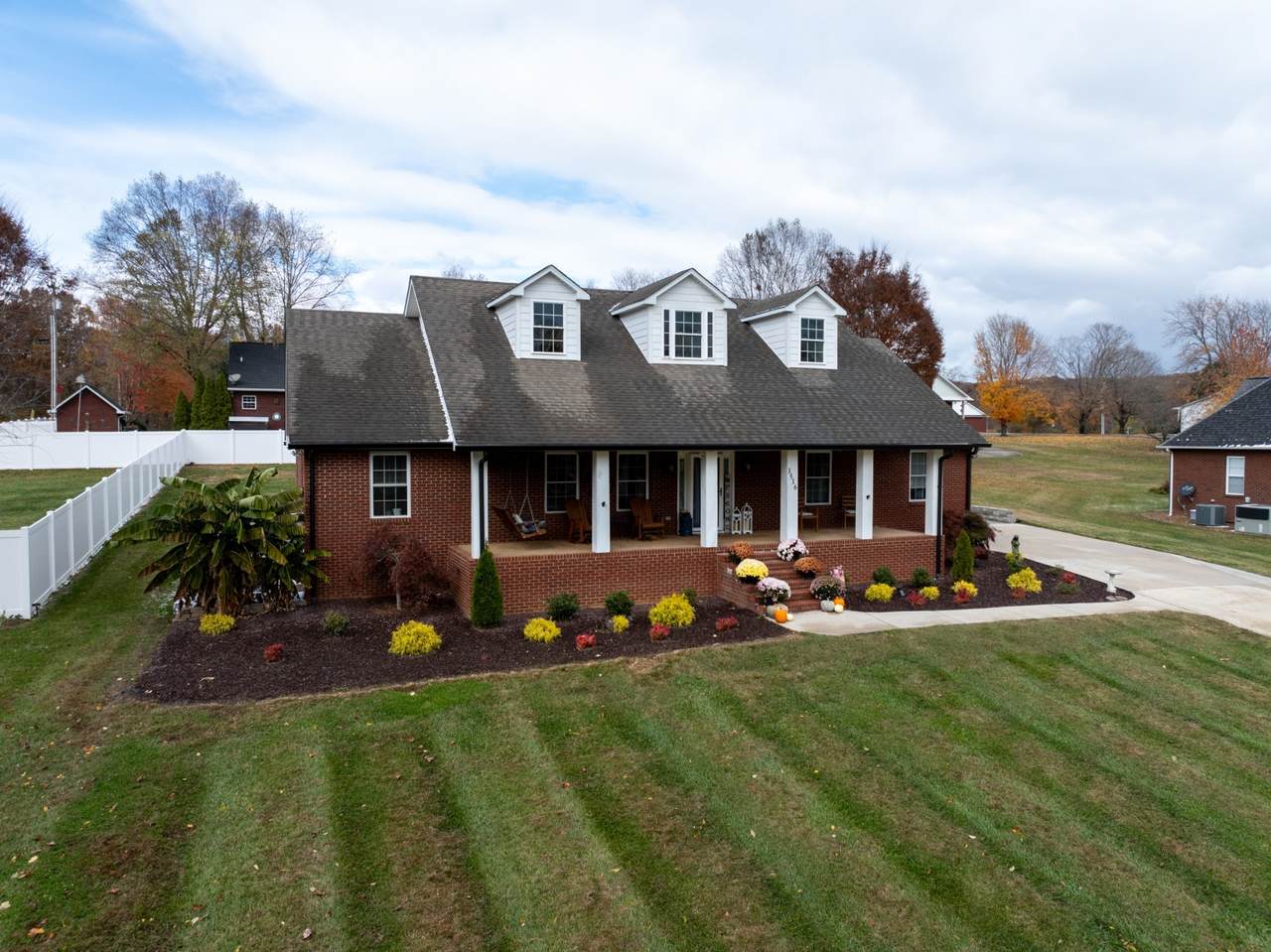 3516 Heritage Green Way - Photo 1