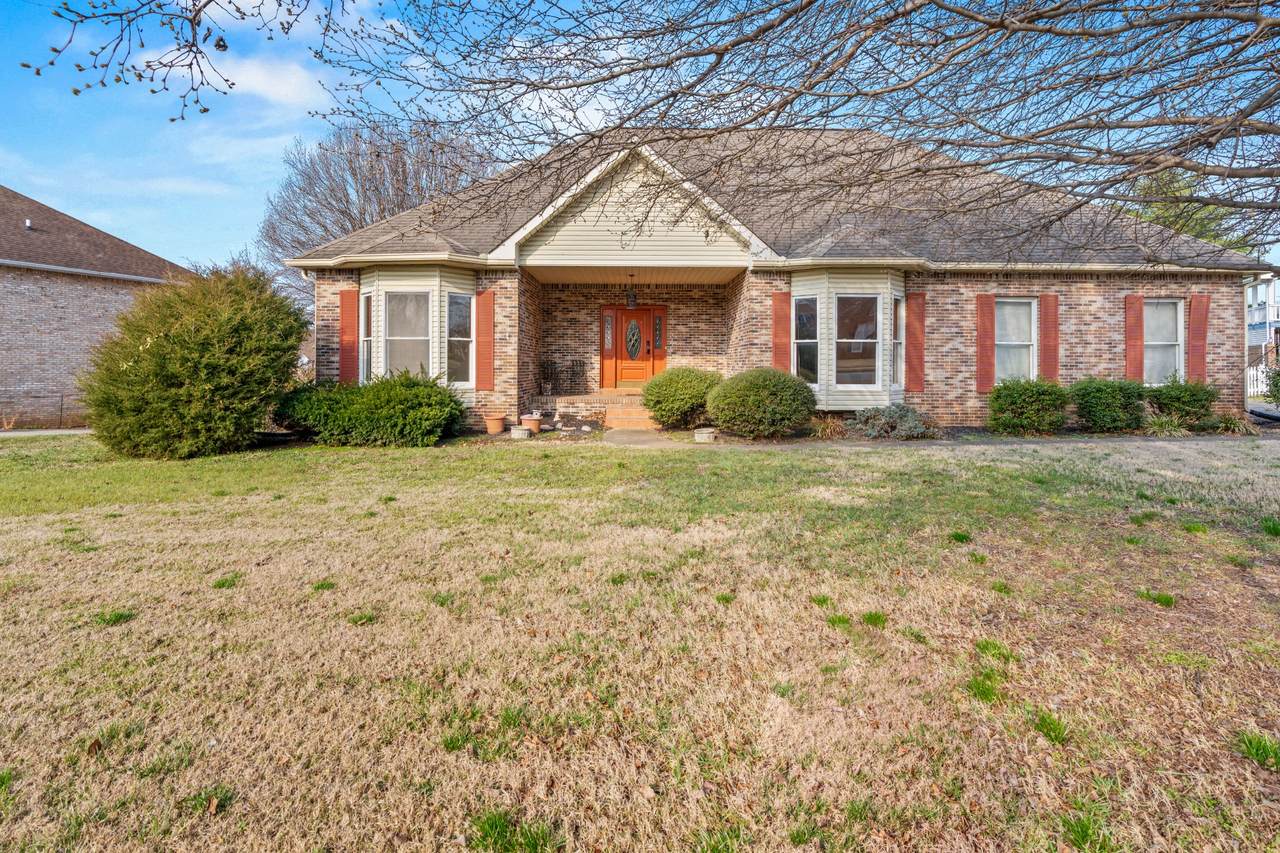 https://bt-photos.global.ssl.fastly.net/nashville/1280_boomver_1_RTC3145631-1.jpg