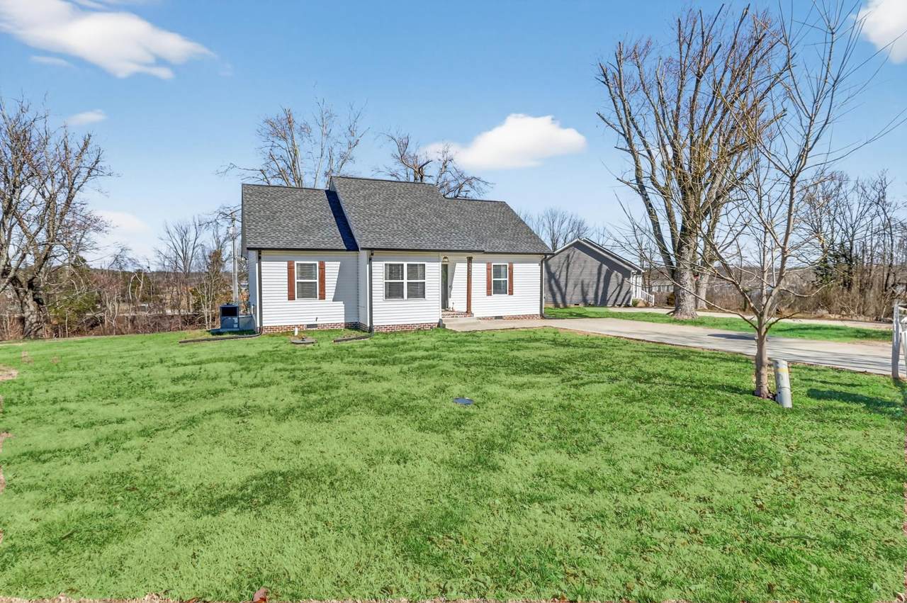 2048 Wilson Ln - Photo 1
