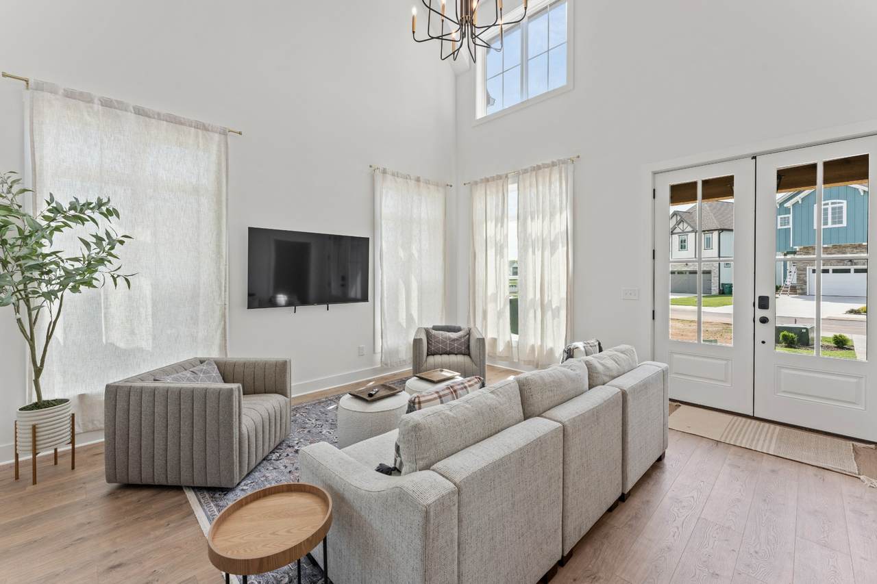 https://bt-photos.global.ssl.fastly.net/nashville/1280_boomver_1_RTC3145850-1.jpg