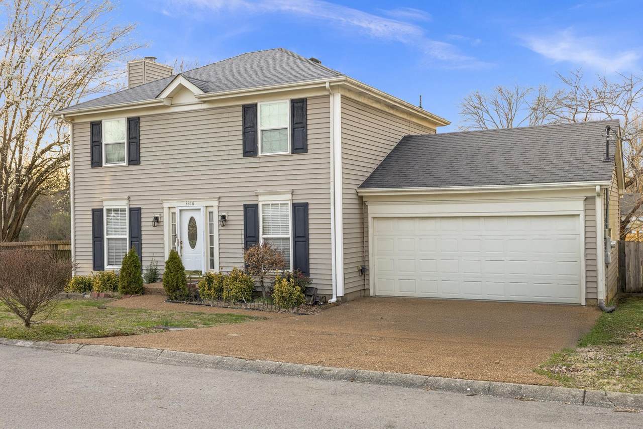 3316 Calais Cir - Photo 1