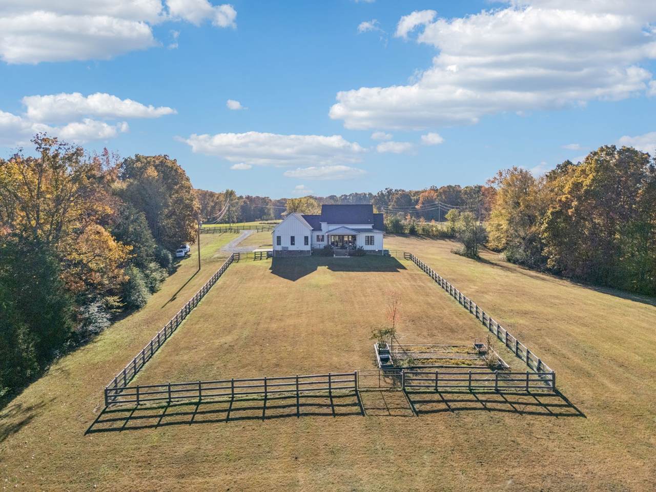 https://bt-photos.global.ssl.fastly.net/nashville/1280_boomver_1_RTC3145945-1.jpg
