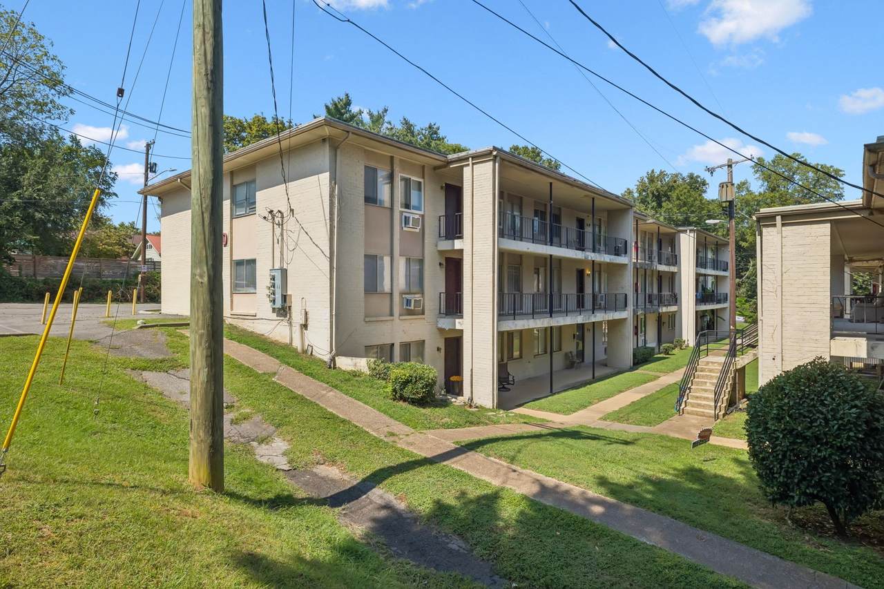 https://bt-photos.global.ssl.fastly.net/nashville/1280_boomver_1_RTC3145973-1.jpg