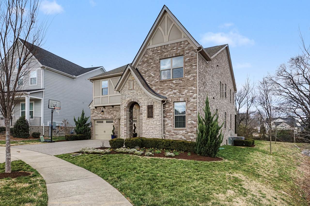 455 Cardel Ln - Photo 1