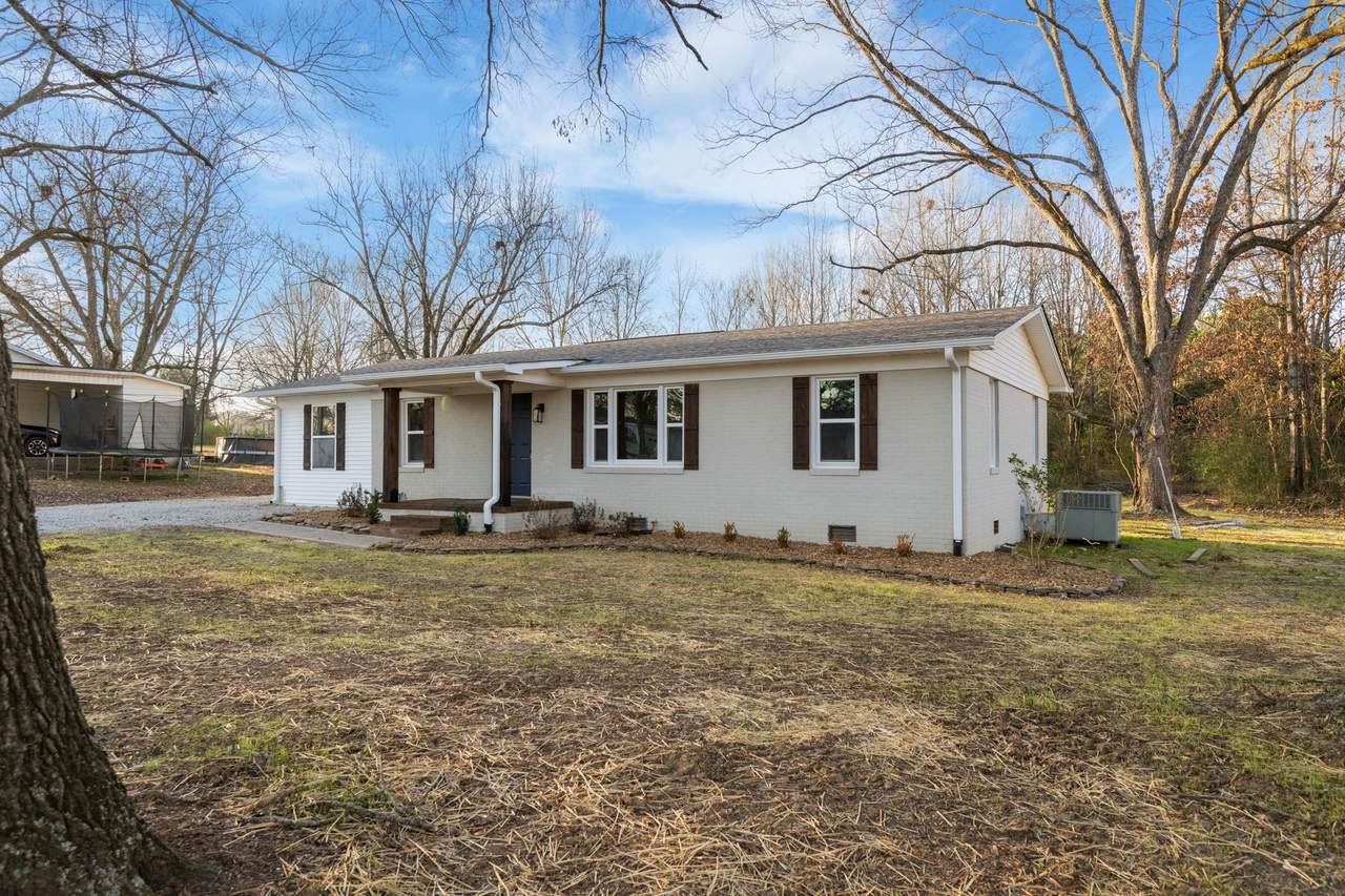 871 Northwood Dr - Photo 1