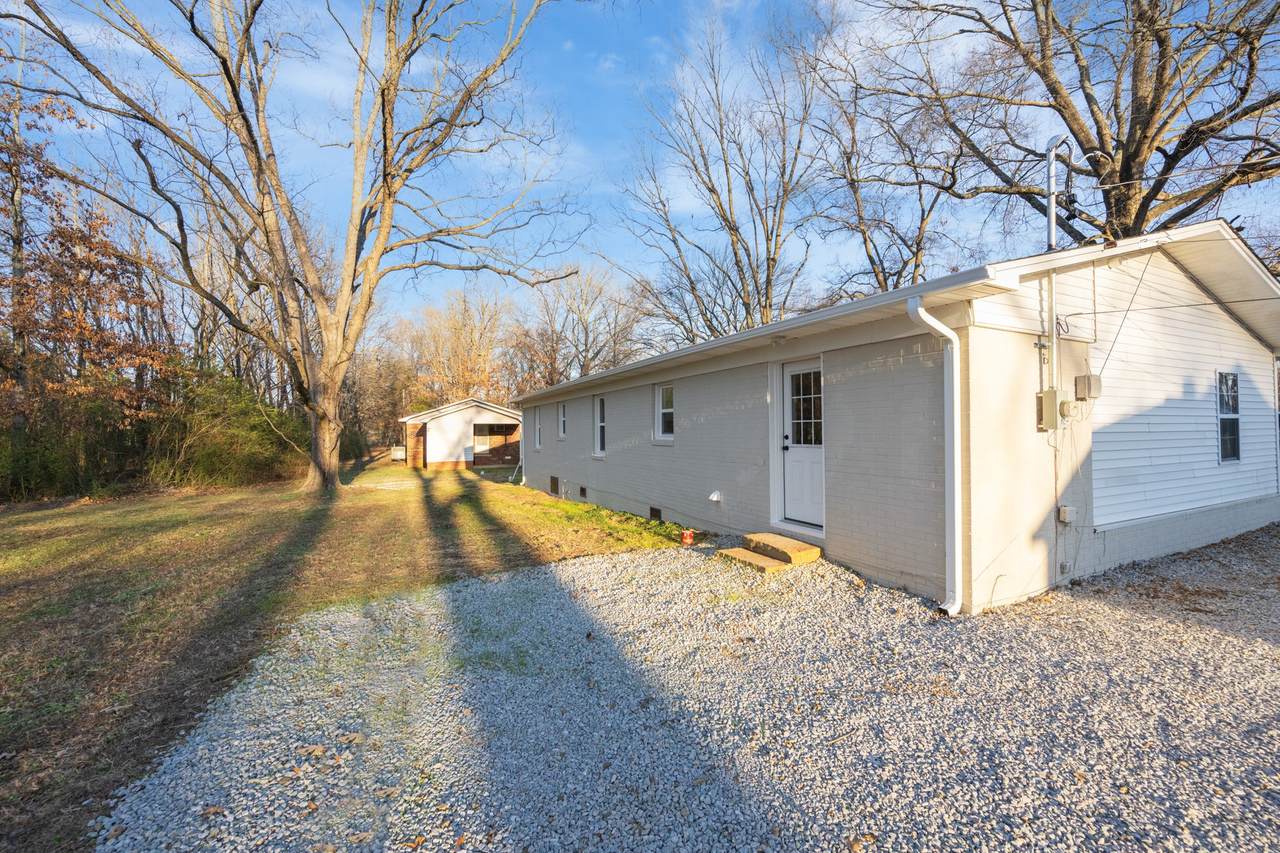 https://bt-photos.global.ssl.fastly.net/nashville/1280_boomver_1_RTC3146060-1.jpg