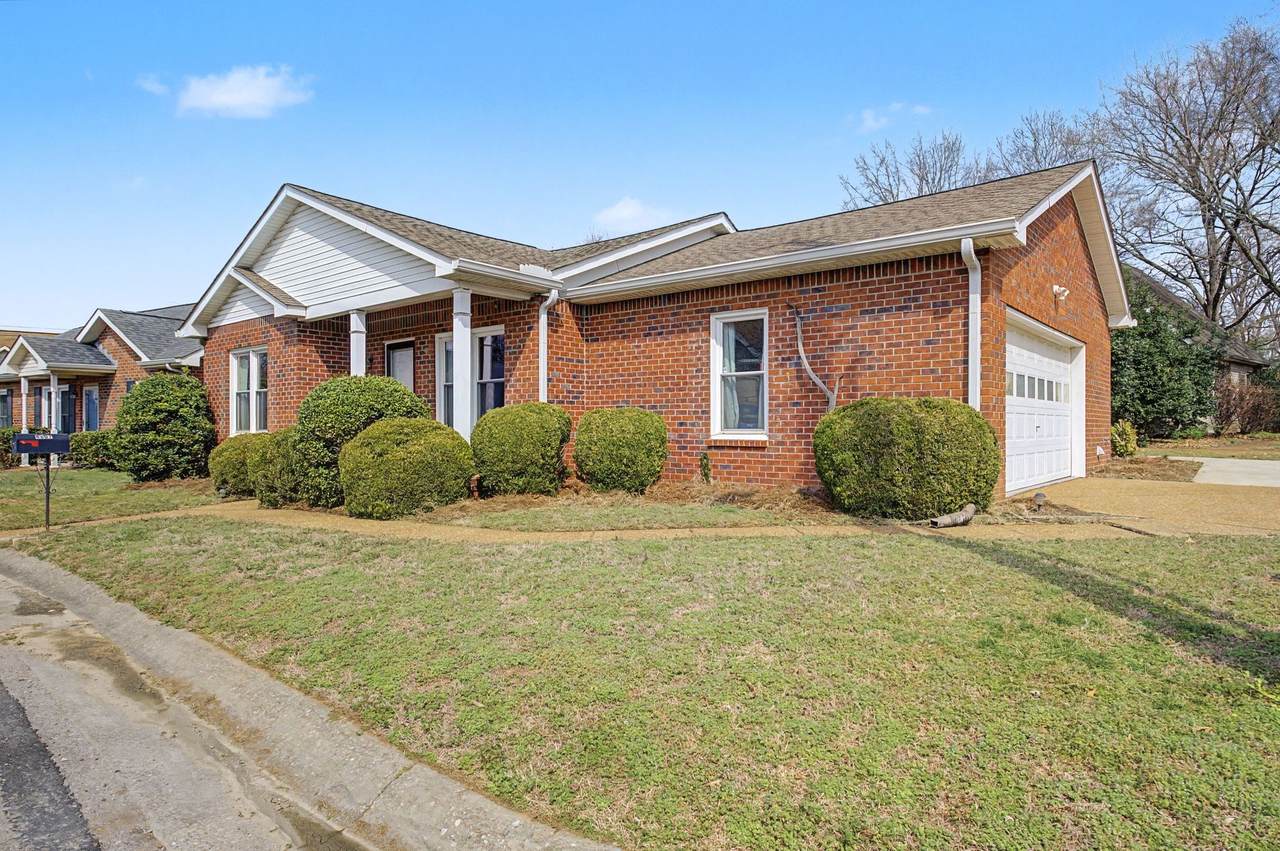 https://bt-photos.global.ssl.fastly.net/nashville/1280_boomver_1_RTC3146120-1.jpg